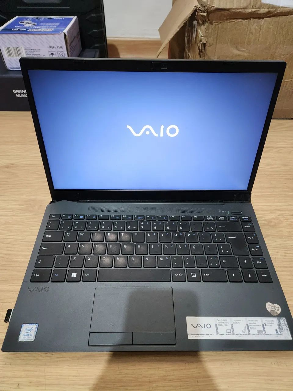 Notebook Vaio i3 CARCAÇA QUEBRADA 