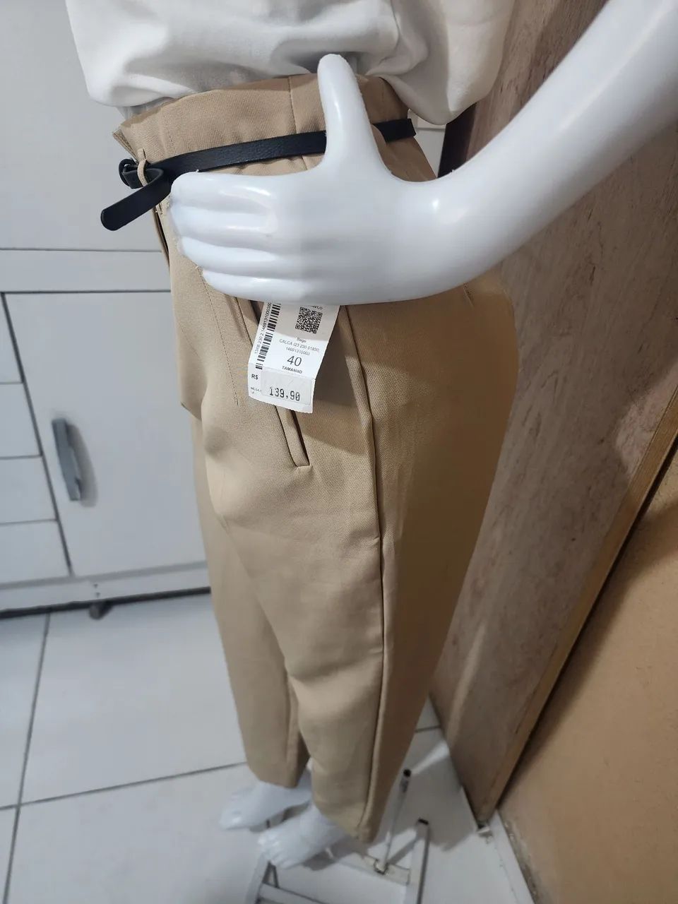 Calça social nova na etiqueta  - Foto 3