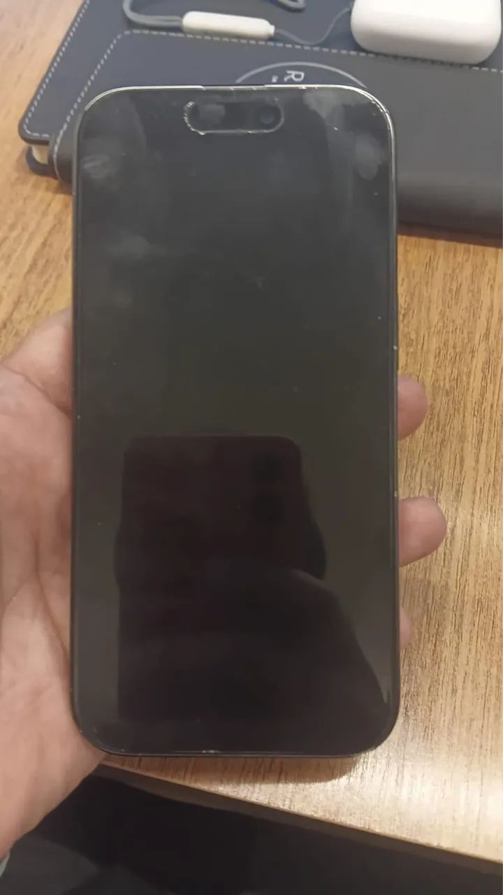iPhone 16