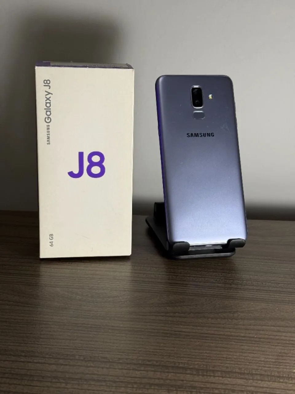 Samsung Galaxy J8 64GB - Foto 2