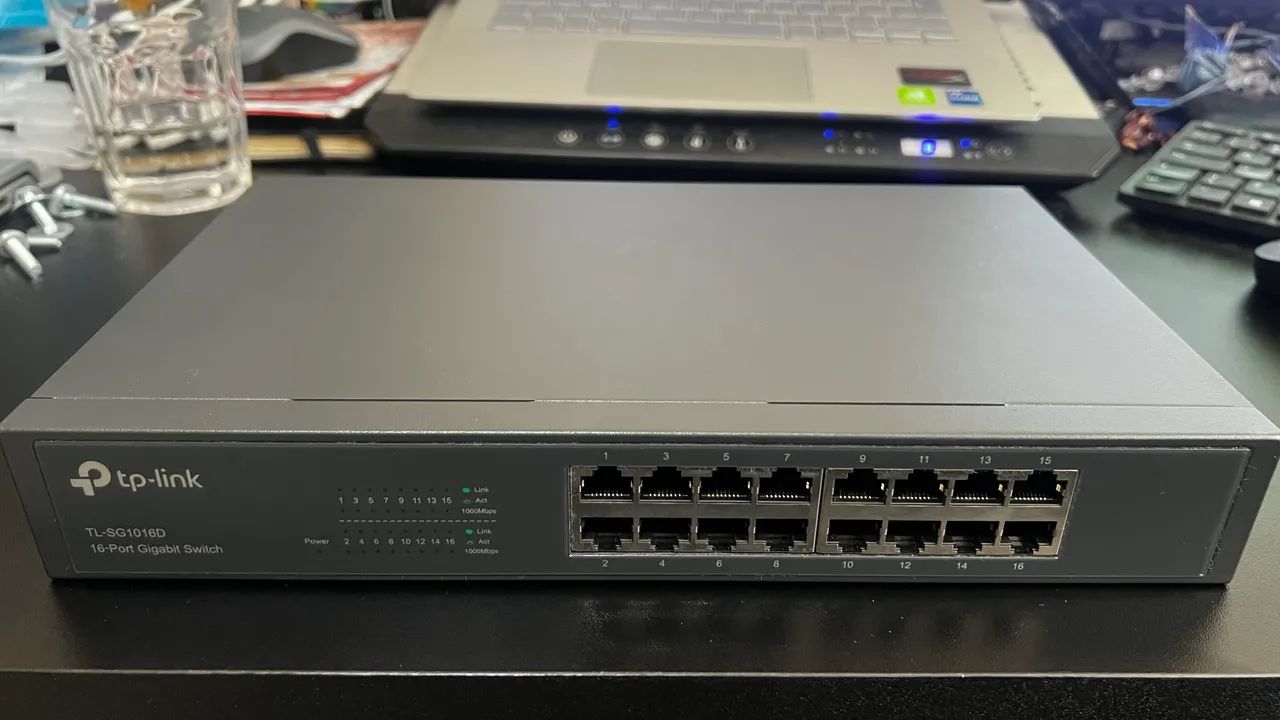 Switch Gigabit tp-link TL-SG1016D 16 portas