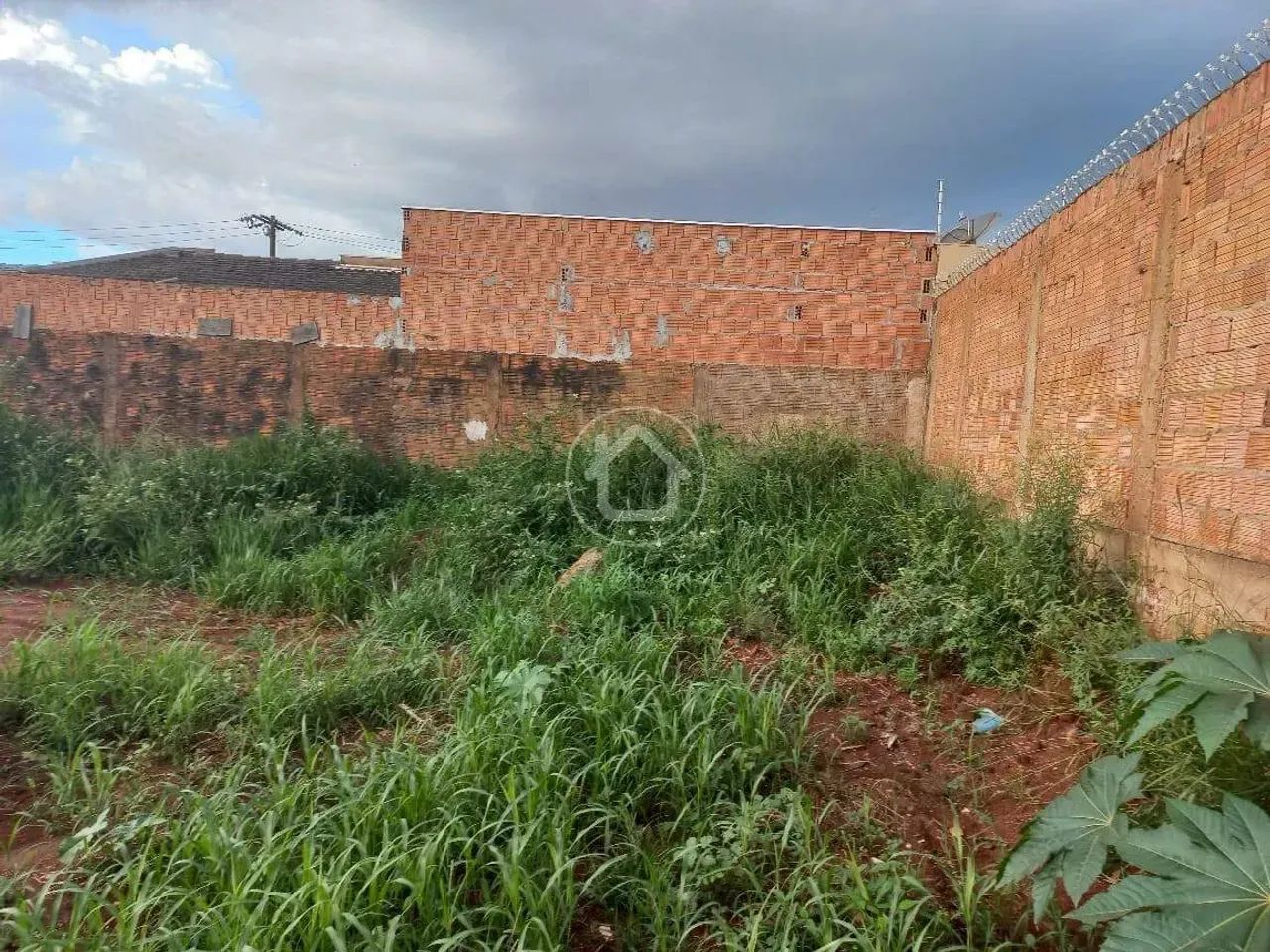 TERRENO PRONTO PARA CONSTRUIR - Foto 3