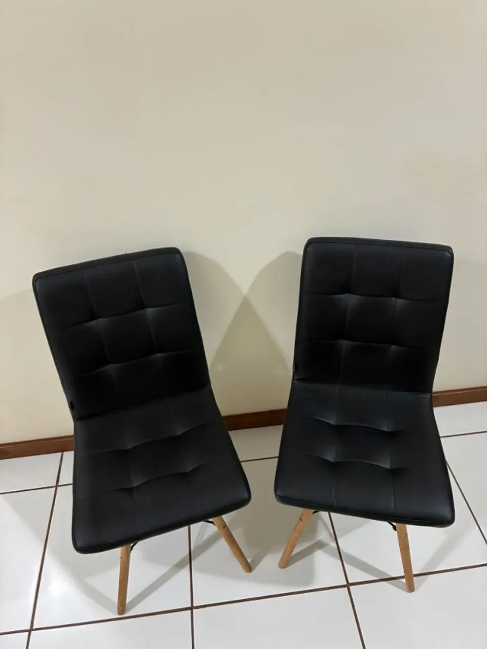Cadeira Estofada  - Foto 2