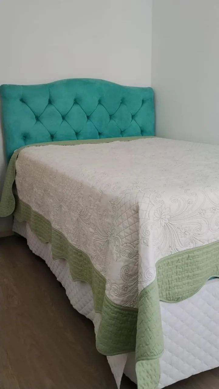 Cama casal com base modelo baú 