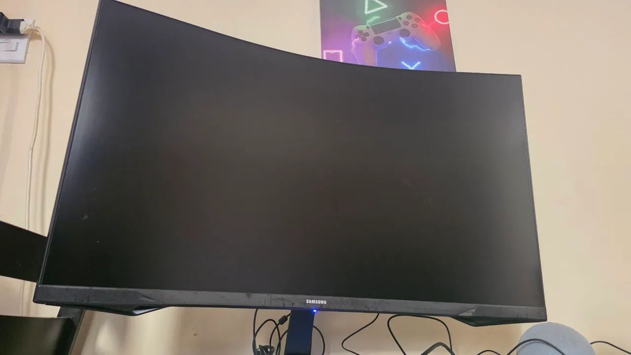 Monitor 32 QHD Samsung Odyssey  - Foto 3