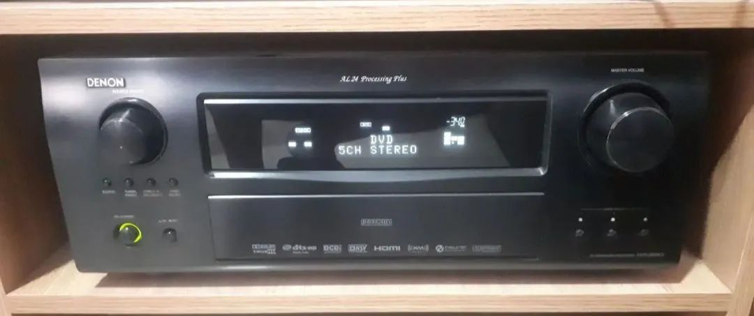 Receiver Denon AVR-2808CI