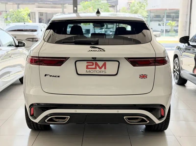 Jaguar F-Pace 3.0 R-Dyn.SE AWD 340cv (Híbrido), foto 17 de 19