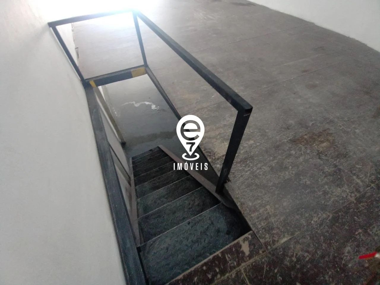 EXCELENTE SALÃO PARA LOCAÇÃO NA SAÚDE DE 120M² - Foto 2