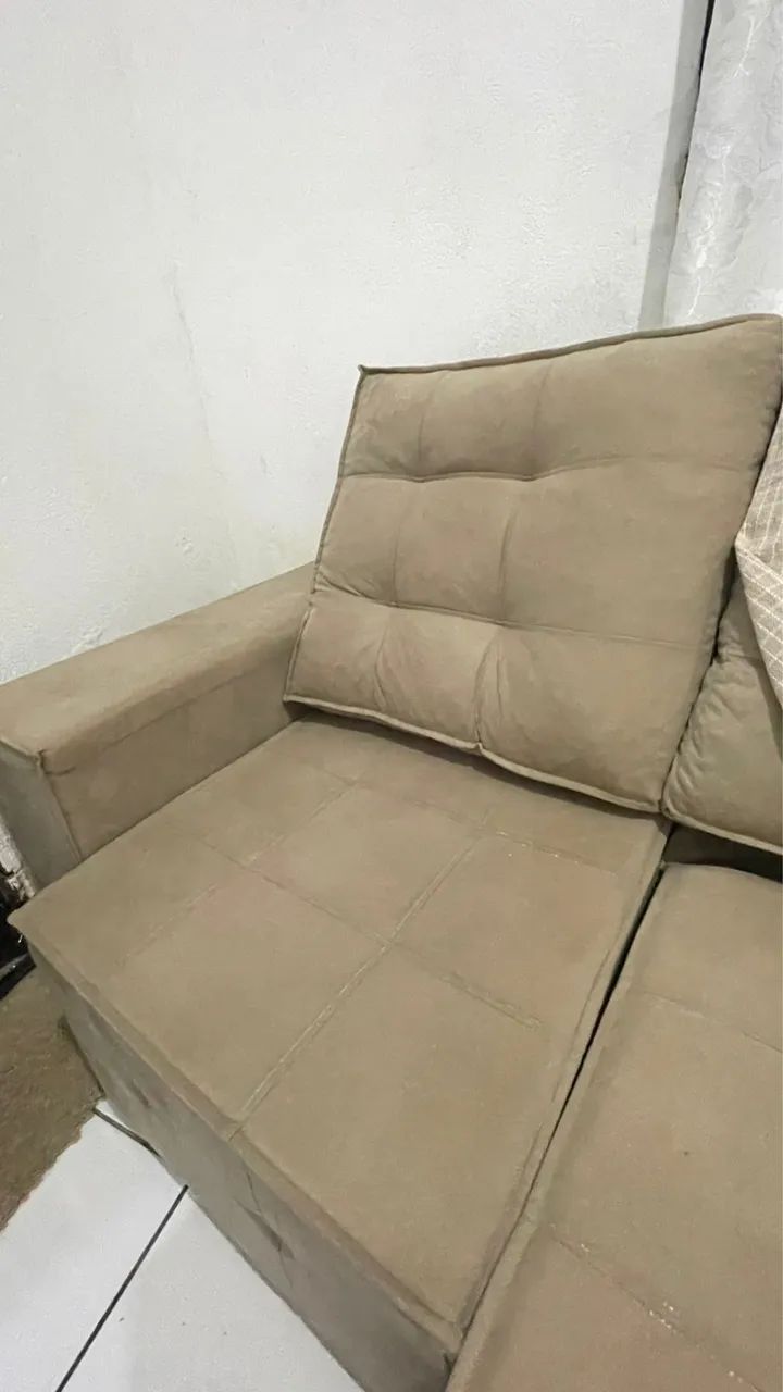 Sofá três meses de uso 