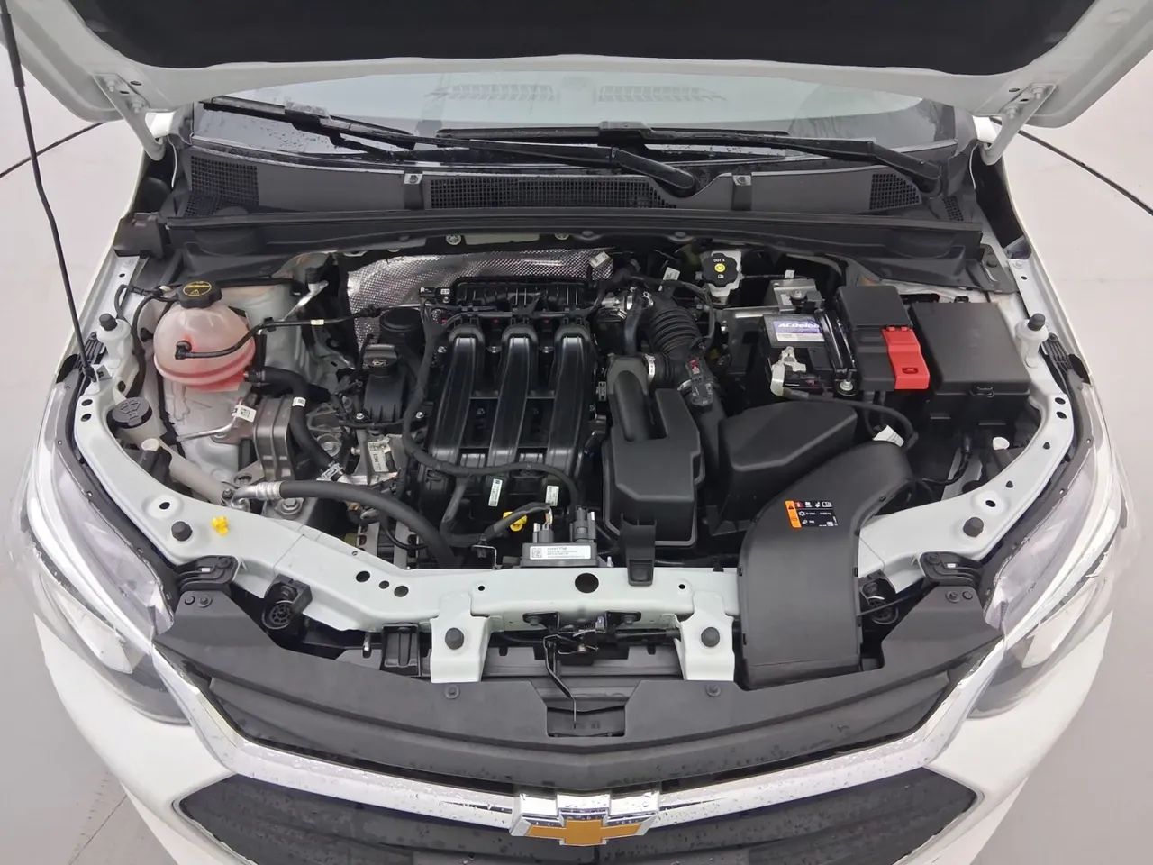 Chevrolet Onix Hatch LT 1.0 12V Flex Mec. 4P, foto 10 de 18
