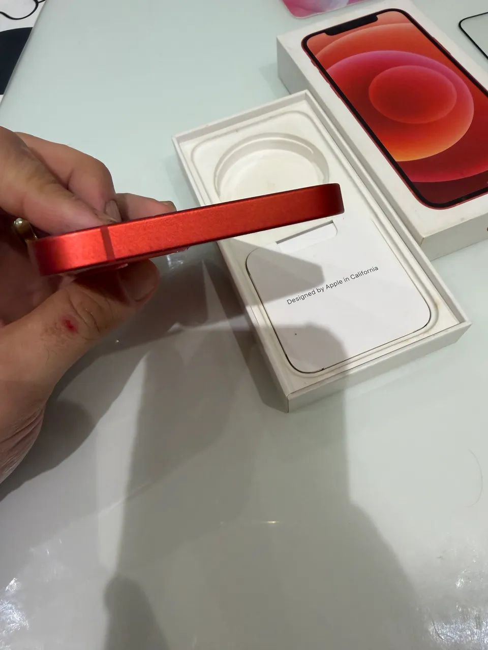 Iphone 12 256gb Ed Limitada Vermelho Bat Nova - Foto 5