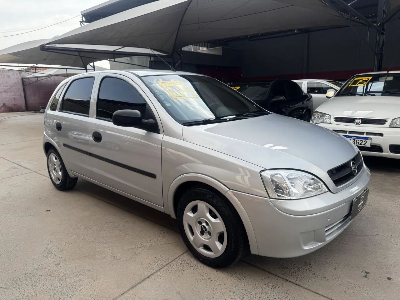Chevrolet Corsa Hatchback 1.0 MPFI 8V 71cv 5P 2004
