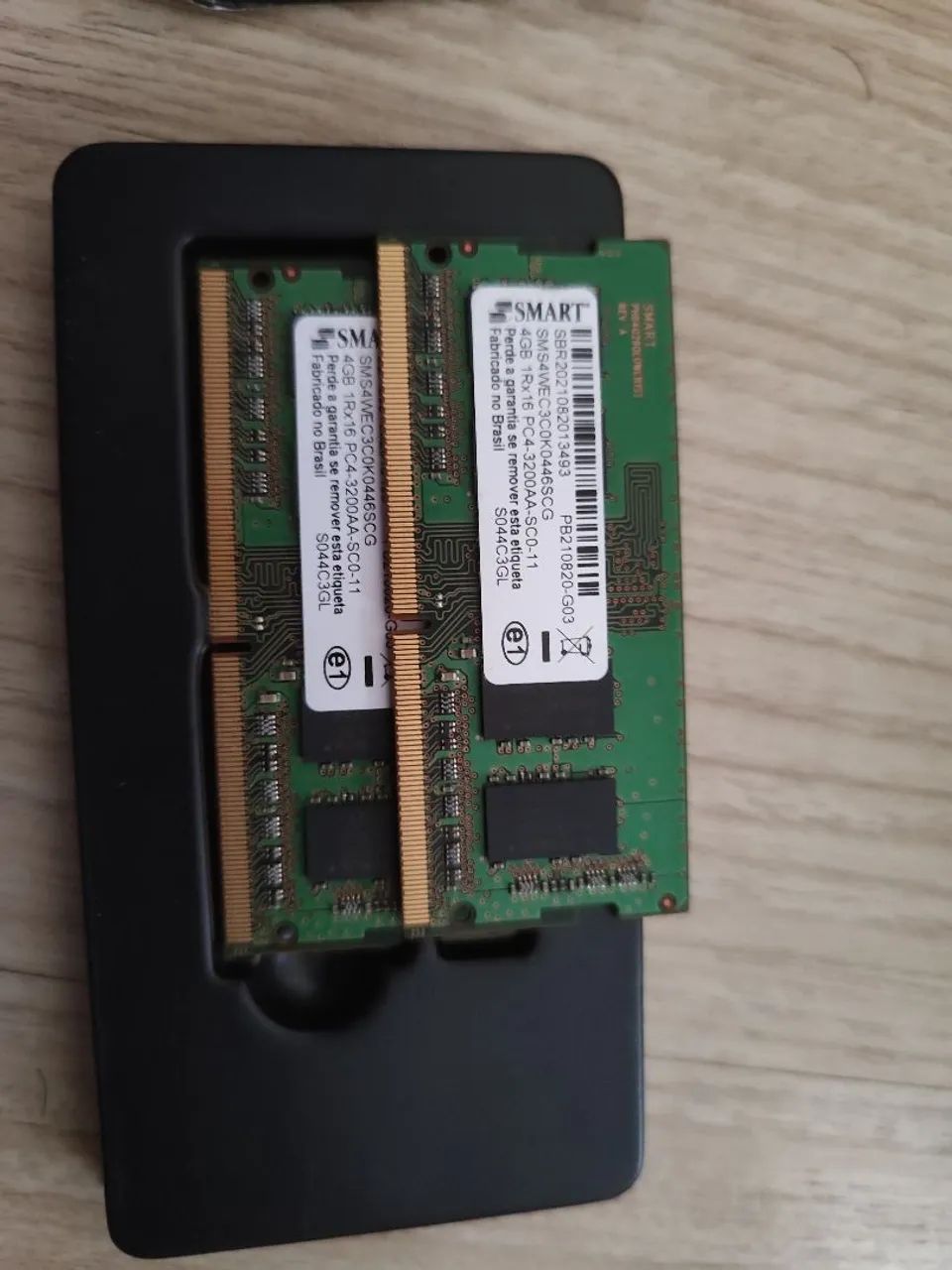 Memória 4GB DDR4 3200