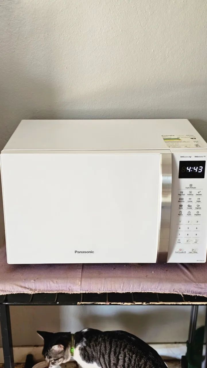Vende-se micro-ondas panasonic 34L