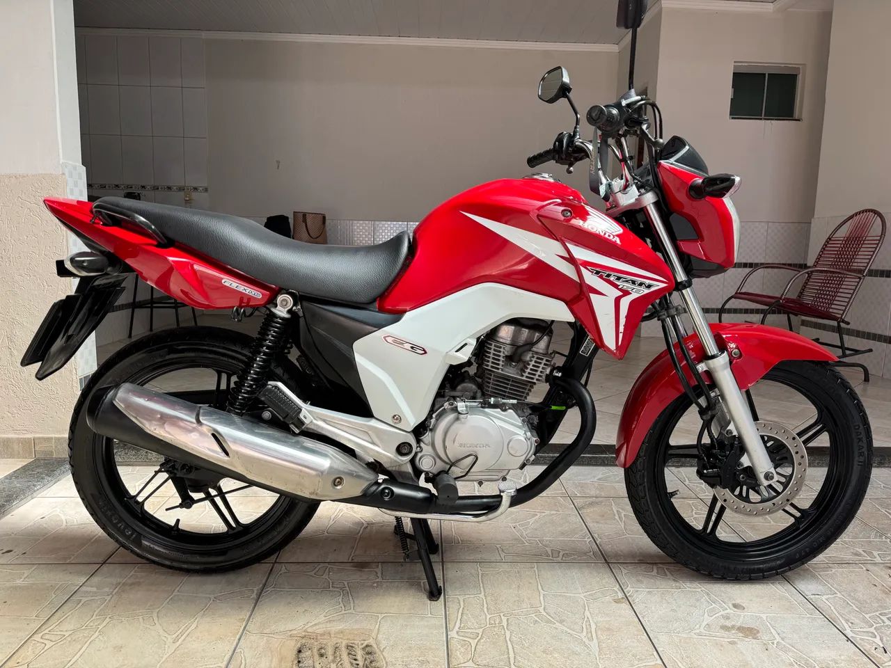 Titan 150 EX Flex completa ano 2015