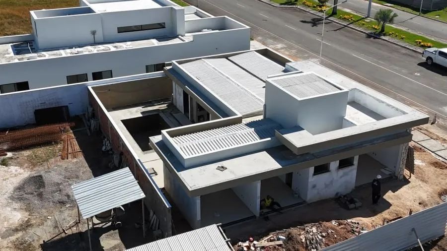 Casa de Luxo no Alphapark Ilhéus com 3 Suítes