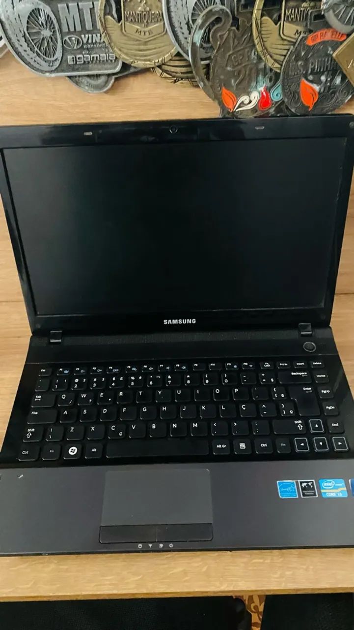 Notebook Samsung Core i3 Windows 10 SSD240Gb - Foto 3