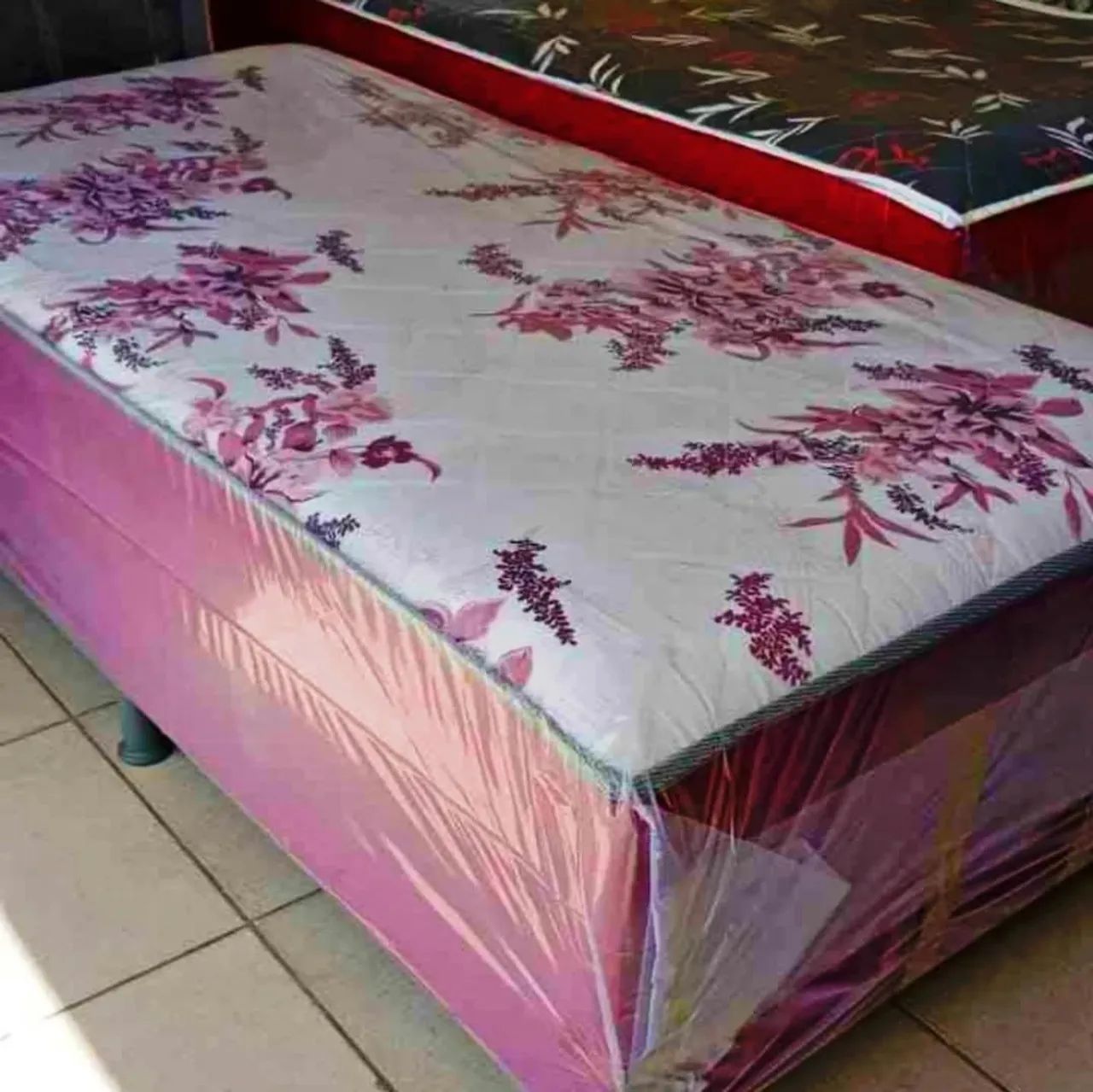 Cama box solteiro e casal novas , frete grátis  - Foto 4
