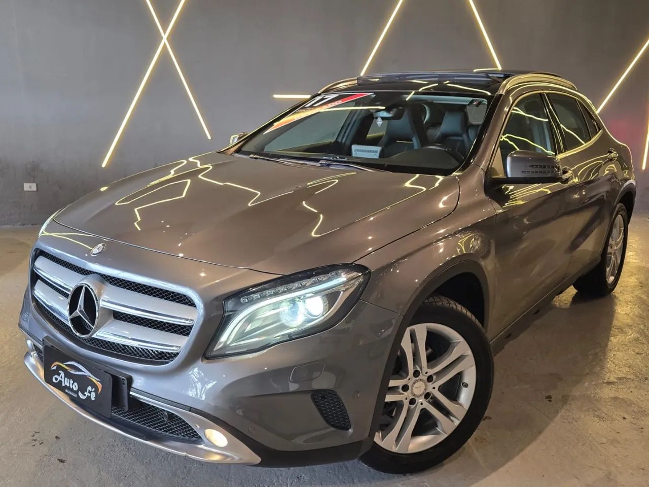 Mercedes-Benz GLA 200 Adv. 1.6/1.6 TB 16V Flex Aut. 2017