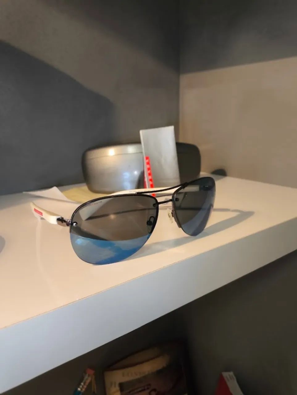 Óculos De Sol Prada Linea Rossa SPS 56M Original - Azul e Branco (Com Estojo) - Foto 4