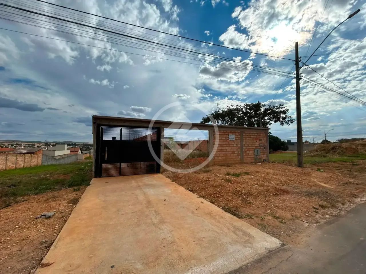 OPORTUNIDADE EM HIDROLÂNDIA | SETOR MORADA DO SOL 1 codigo: 358573