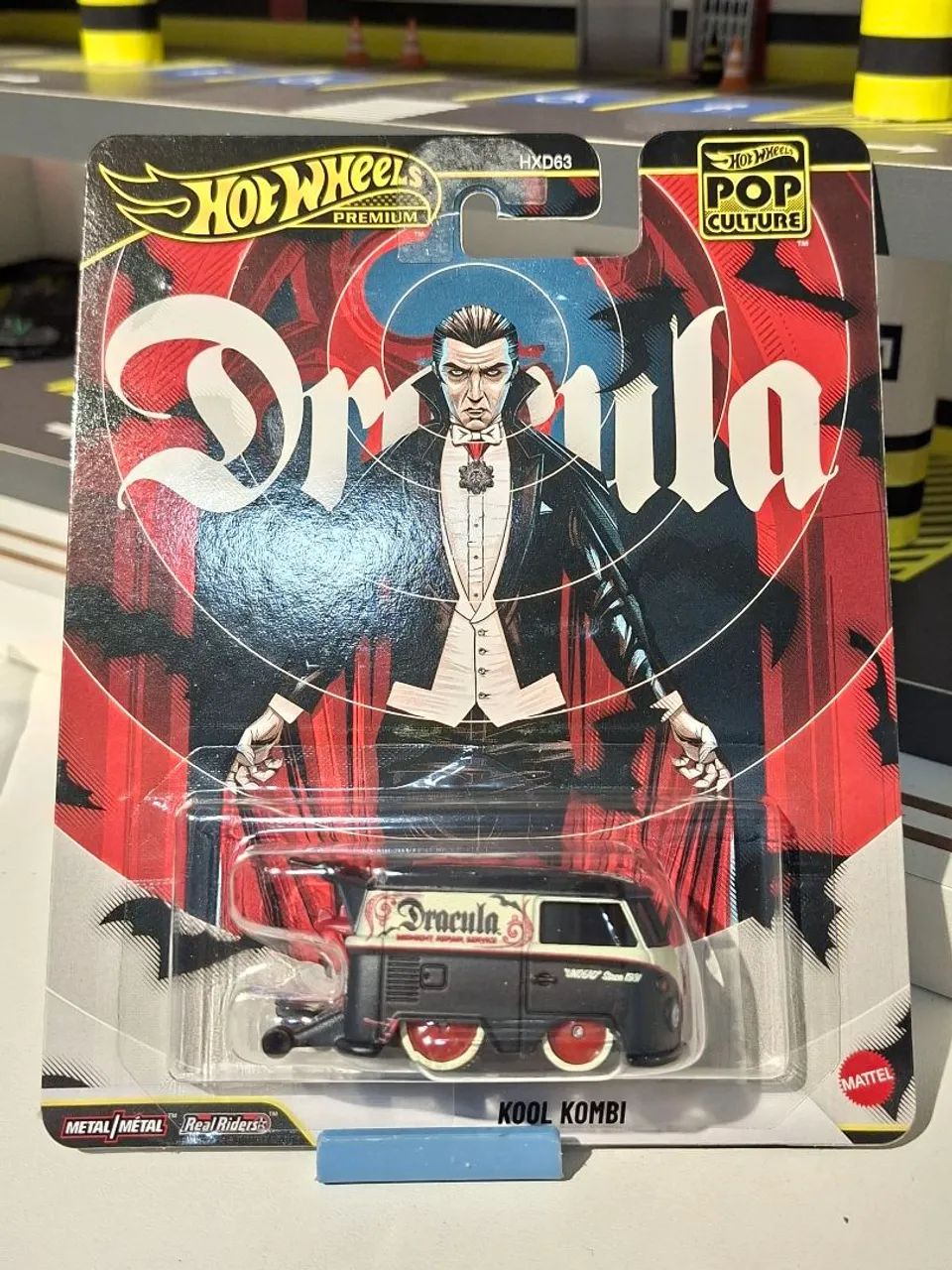 Hot Wheels Kool Kombi Dracula - Set Pop Culture 2026 - JHX01