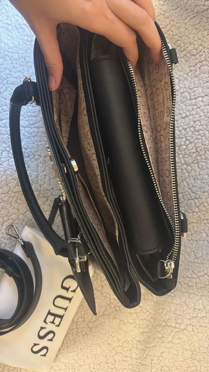 Bolsa Guess tiracolo universitária... - Foto 4