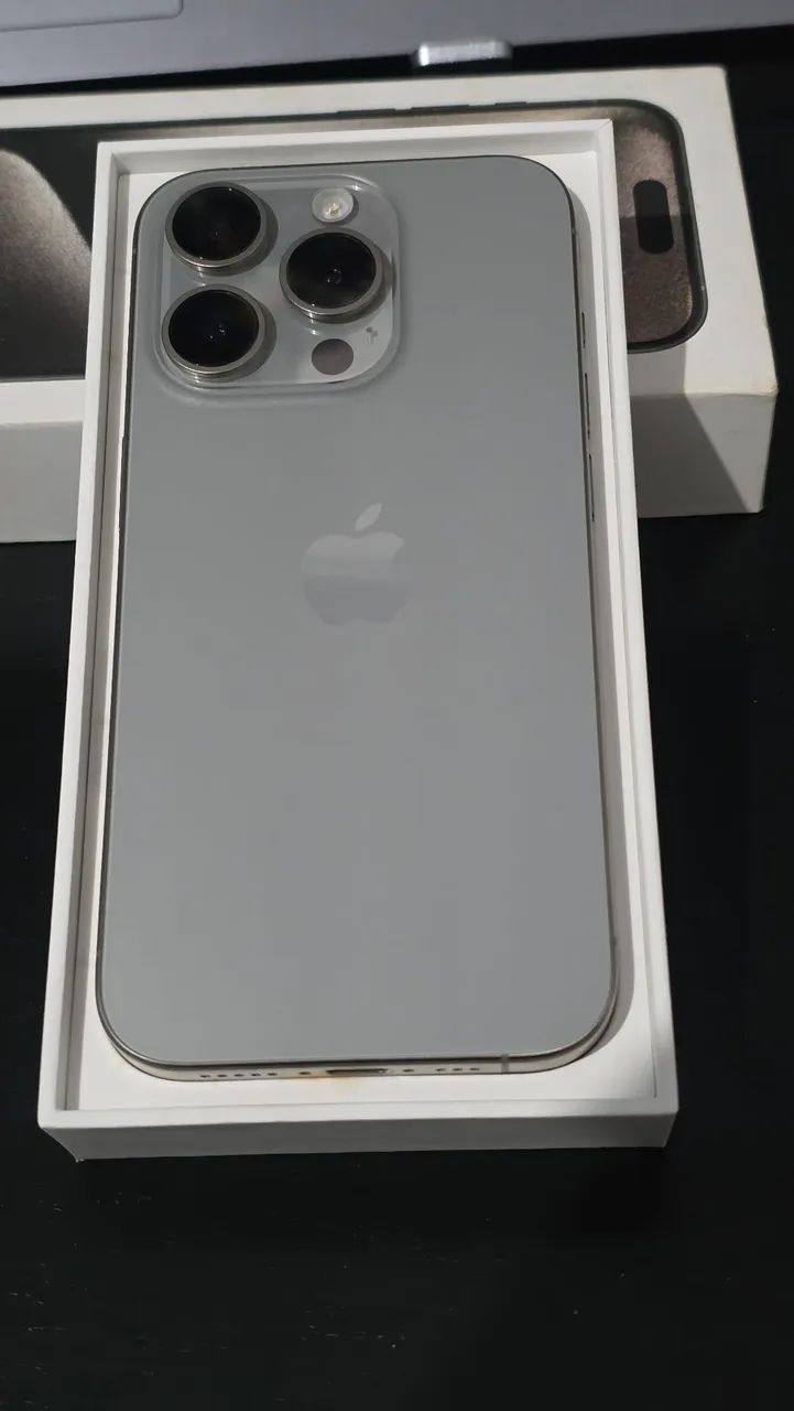 IPHONE 15 PRO - Foto 2