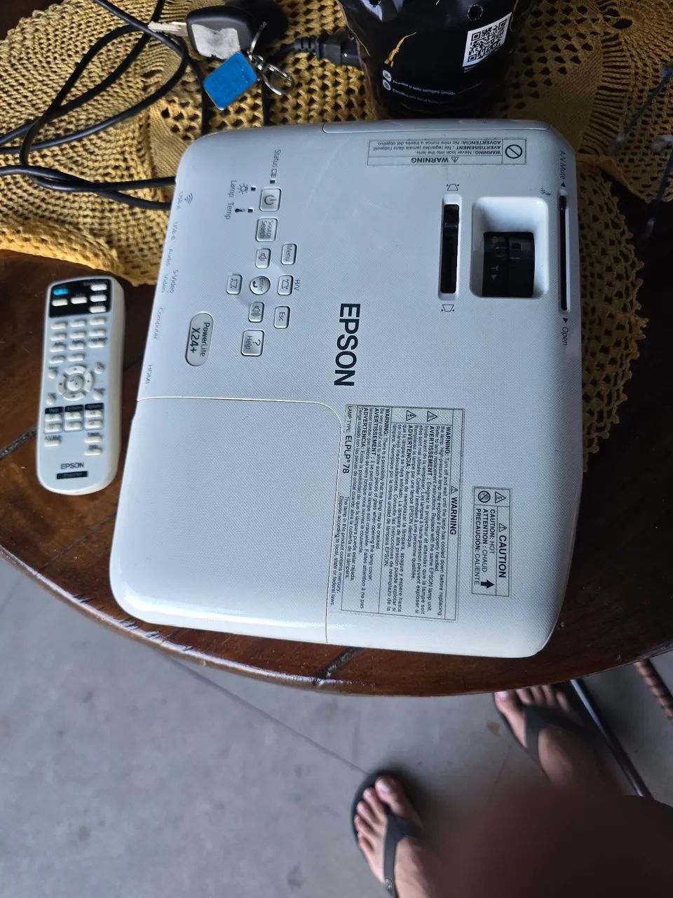 Projetor Epson Powerlite X24+ 3500lm Wi-fi Branco Branco 127/220v