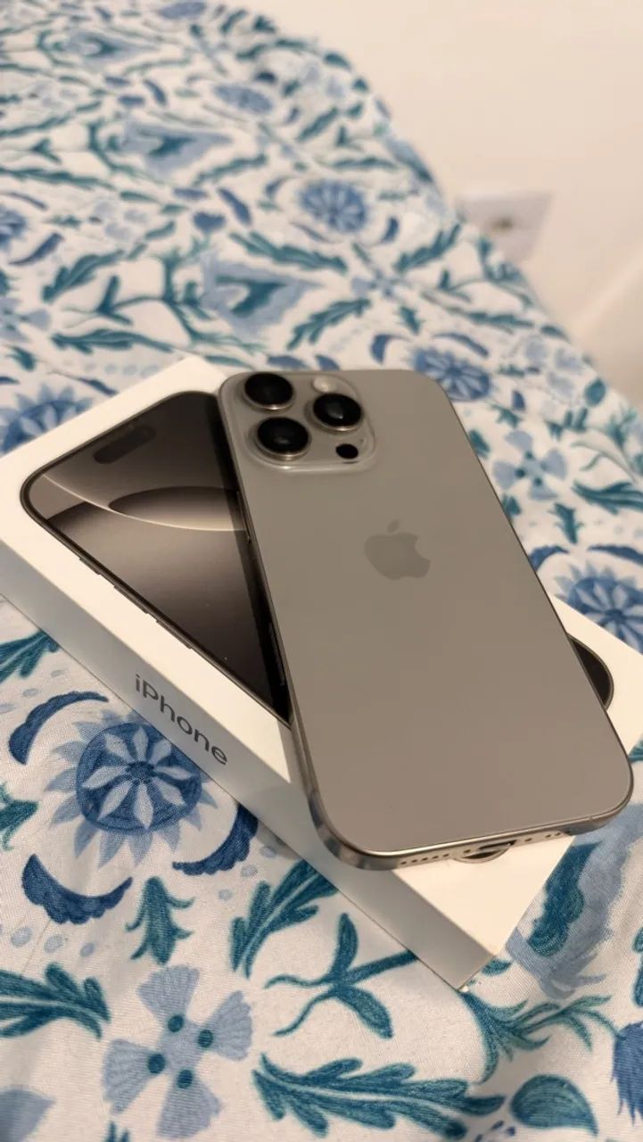 iPhone 16 Pro 128 GB com a caixa original