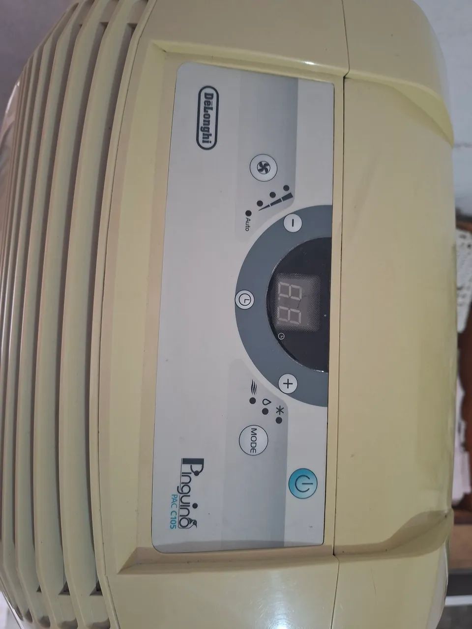 Ar condicionado portátil. Pinguino PAC C105 127V.