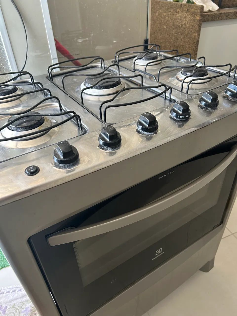 Fogão 5 Bocas Electrolux Prata com Ultra Chama e Vidro Interno Removível (76LSU) - Bivolt - Foto 3