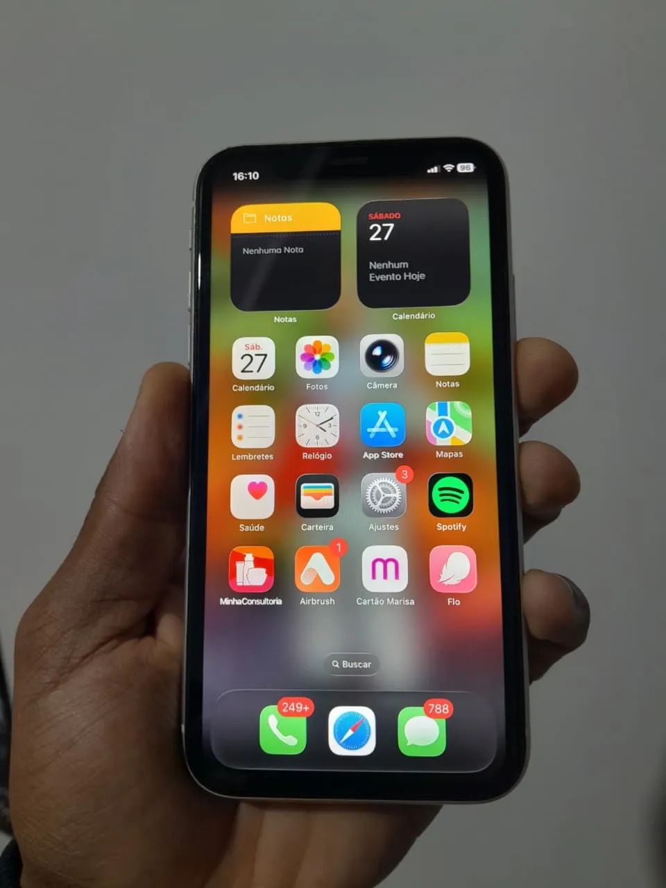 iPhone 11 impecável 