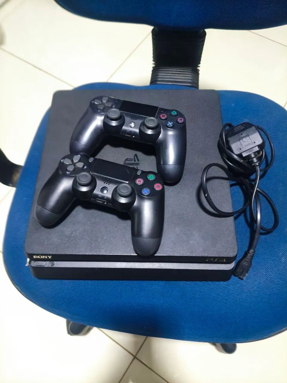 Ps4 com defeito. Leia O ANÚNCIO.