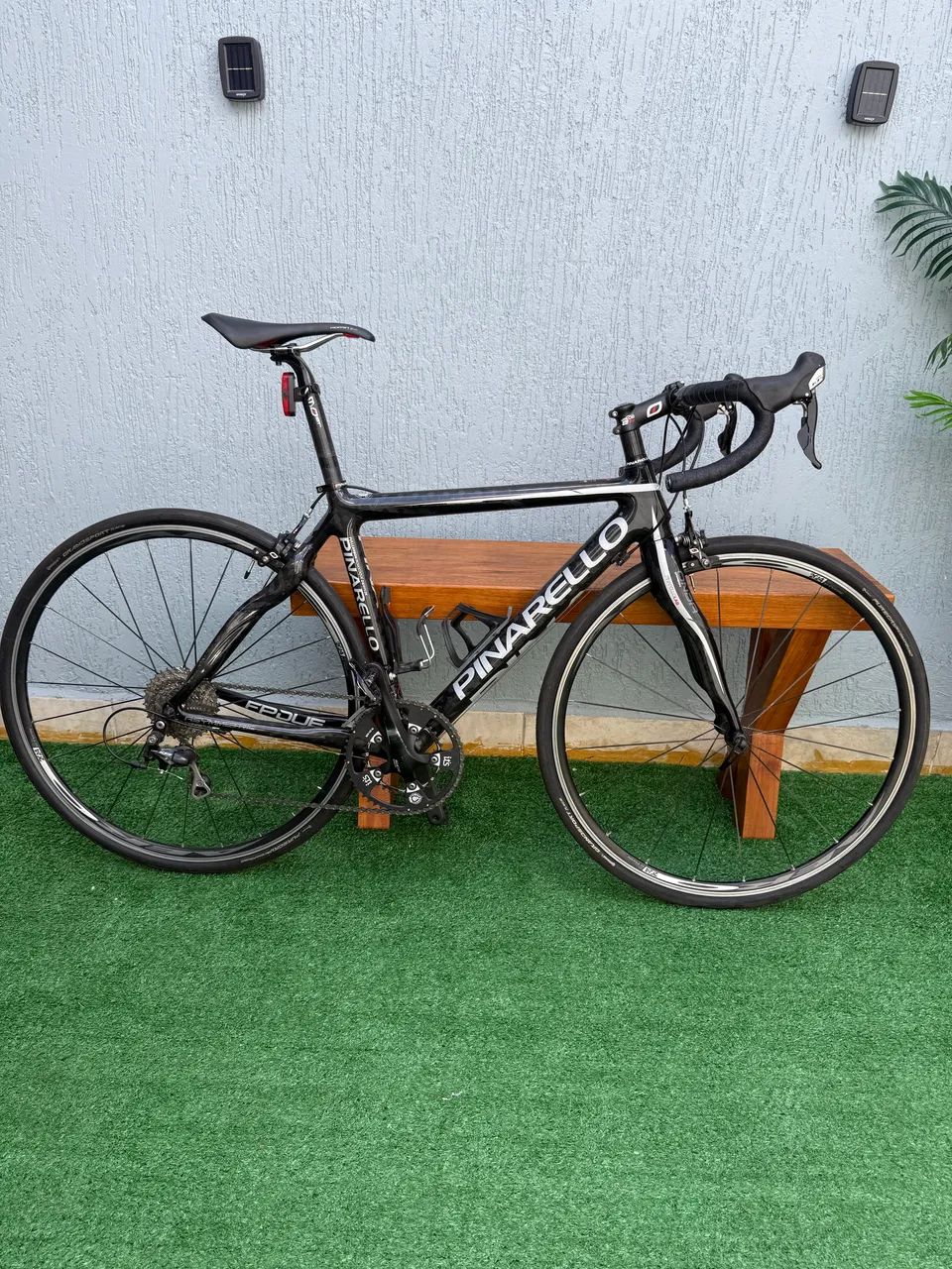 Bike speed Pinarello full carbon tamanho M 105 11v super leve e nova leia - Foto 6