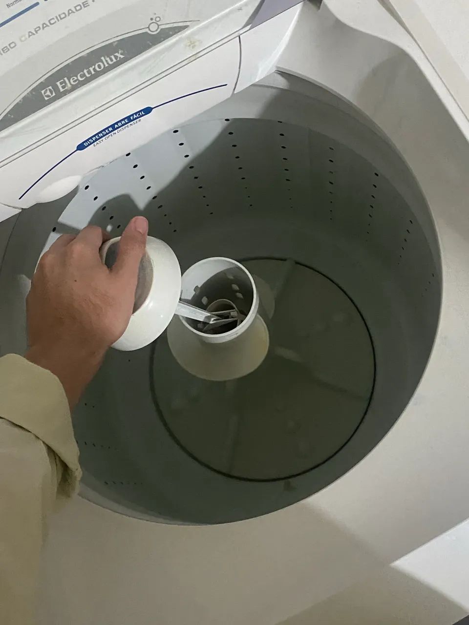 Máquina de Lavar Electrolux - Branca