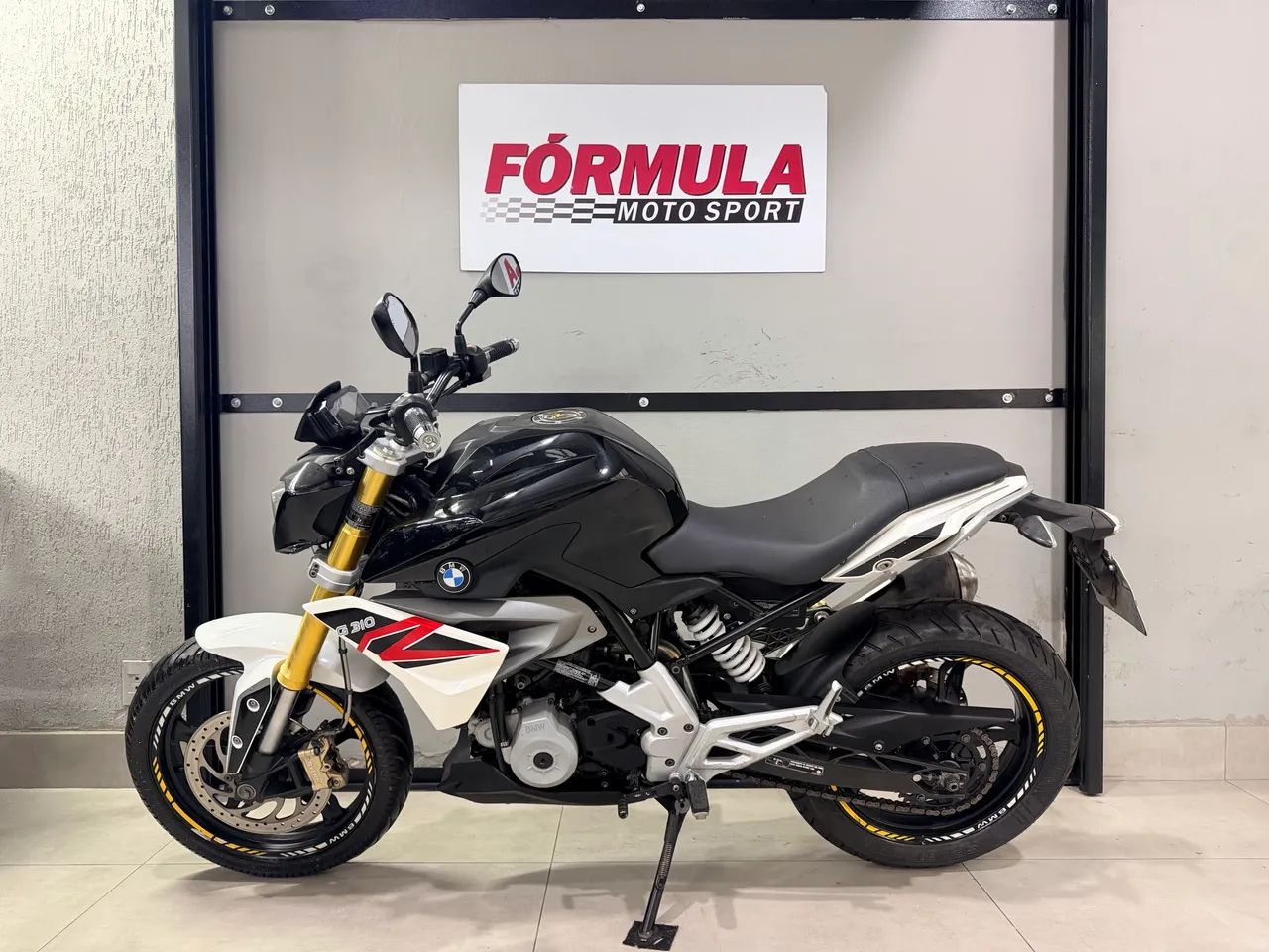 G 310 R ABS 2018 - Foto 3