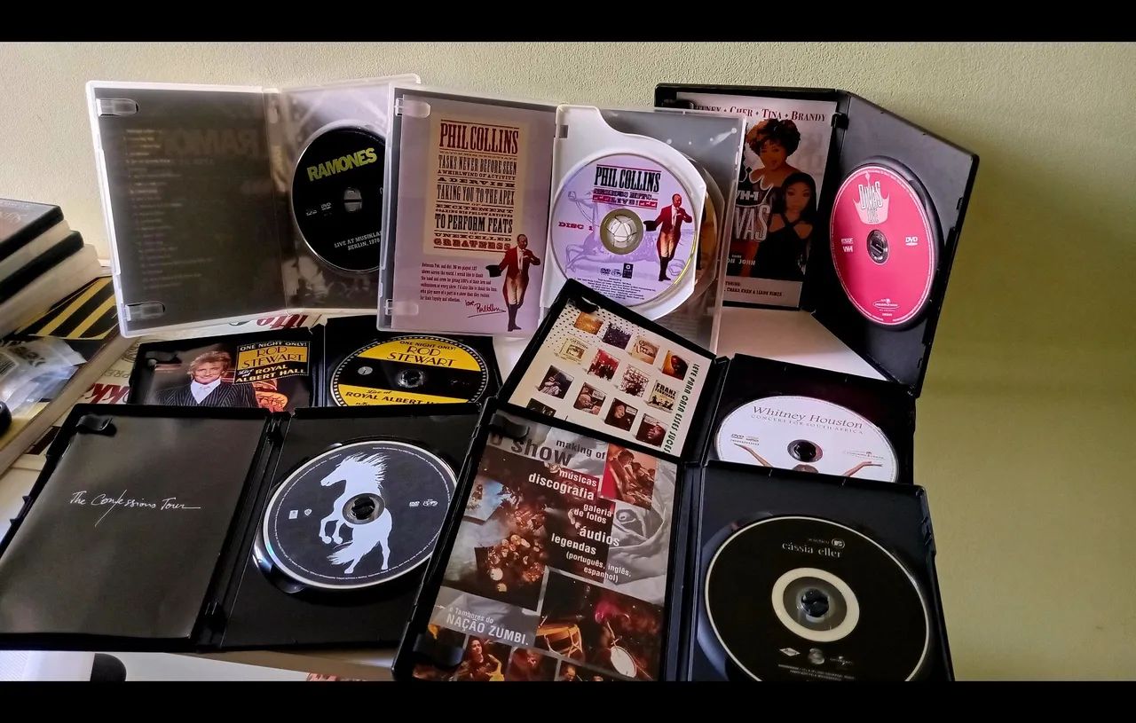 Kit 15 Dvds e Cds Musicais Originais  - Foto 5