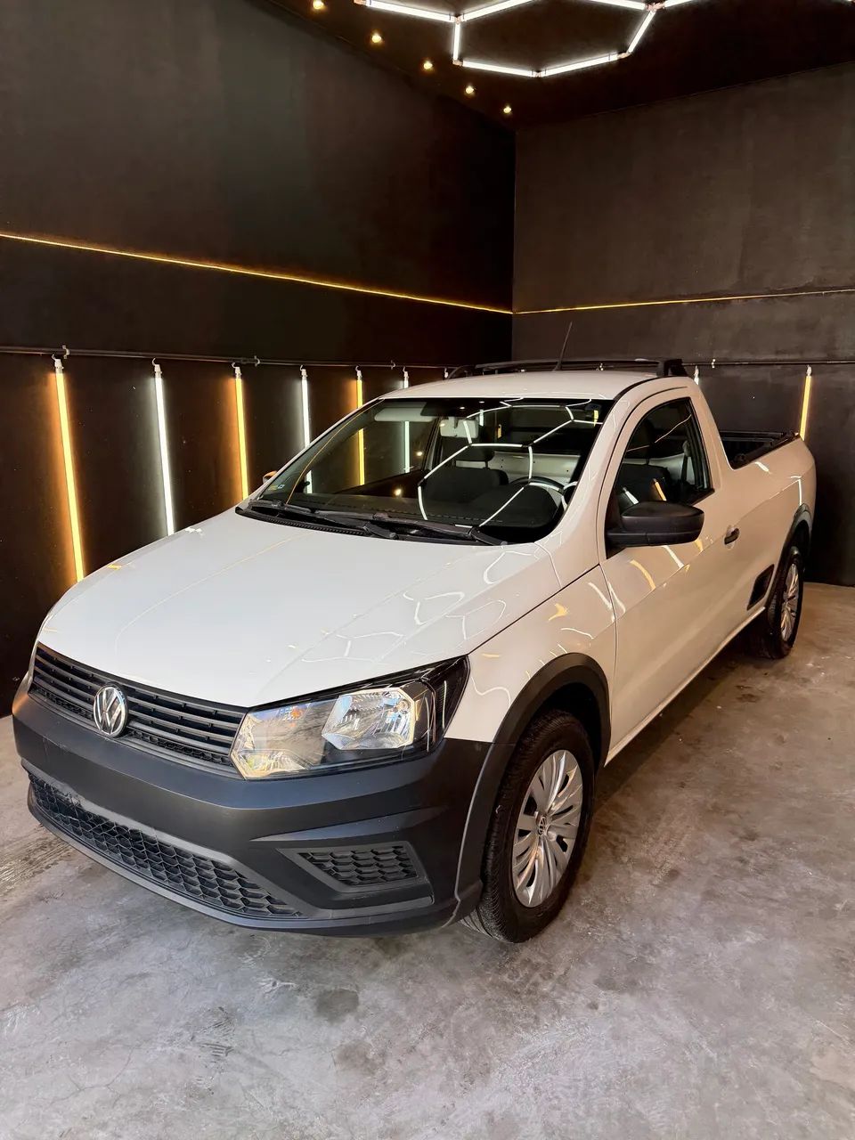 Volkswagen Saveiro Robust 1.6 Total Flex 16V 2023