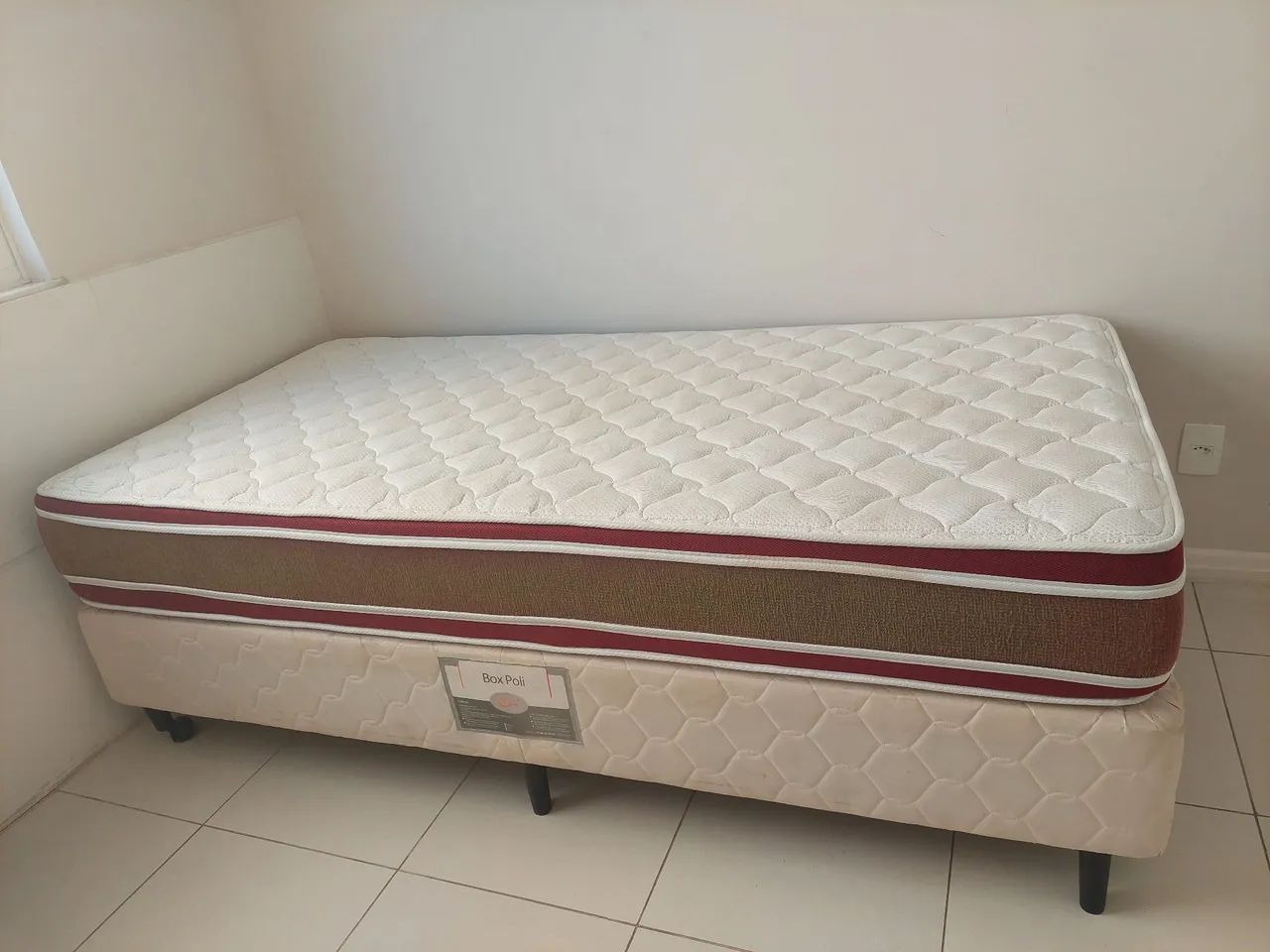 Cama Box Viúva e Colchão Castor