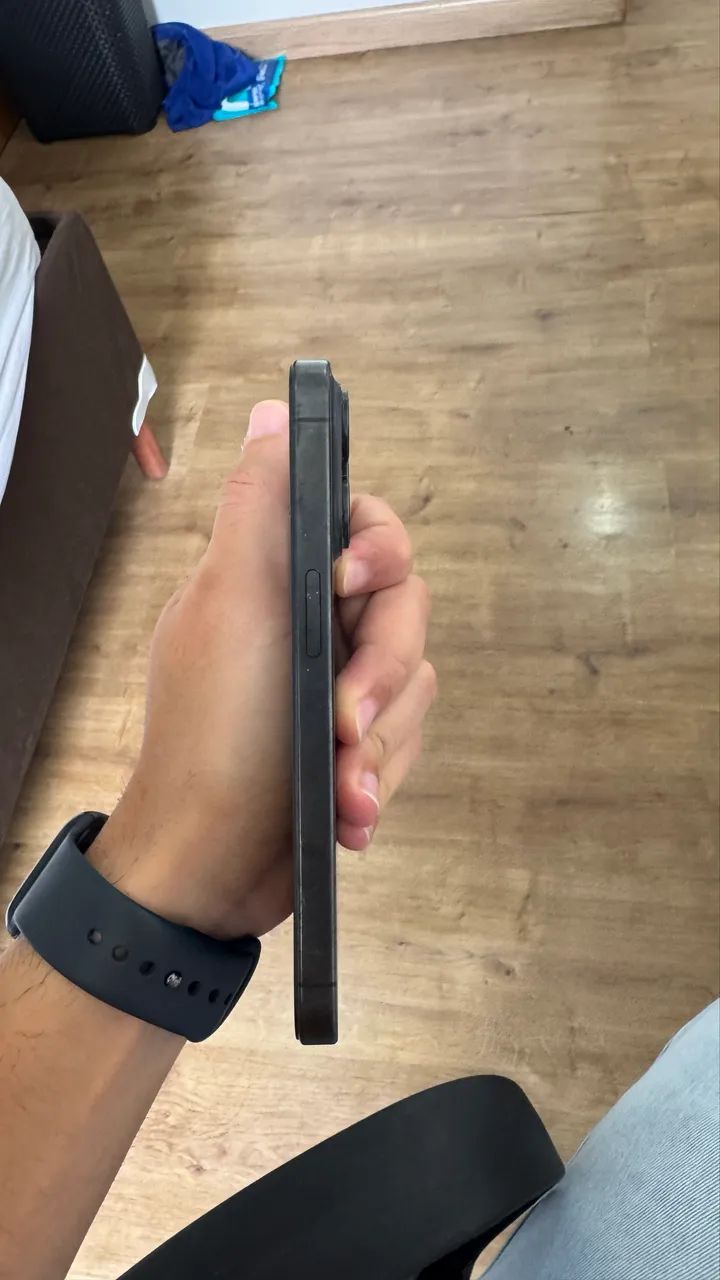 iphone 15 Pro 128g - Foto 4
