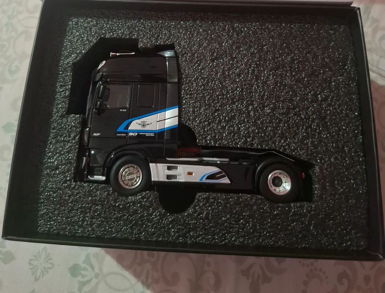 Miniatura 1:50 de ferro Daf Xf 530  - Foto 4