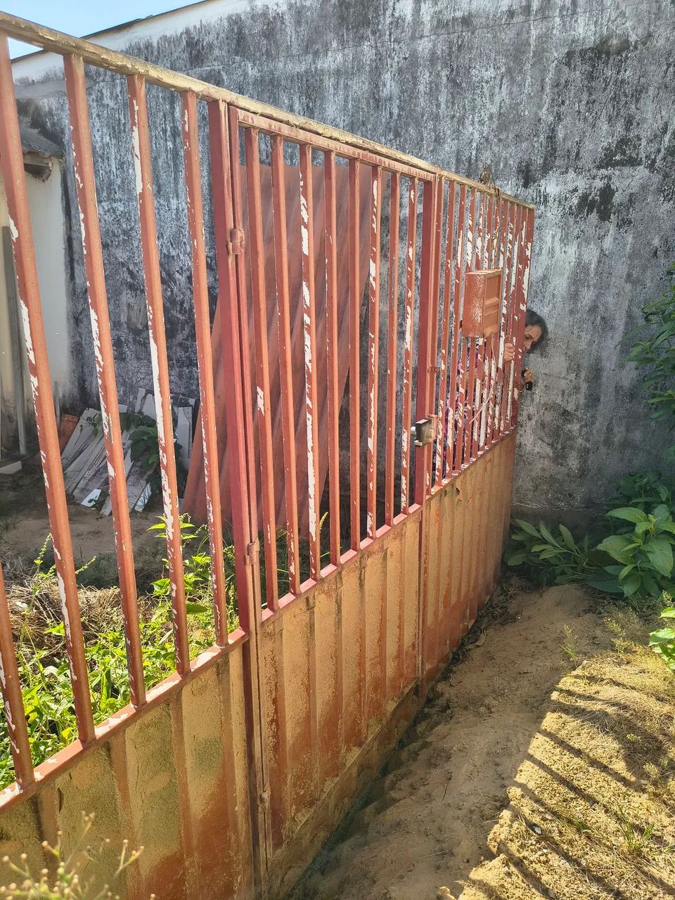 Portão de ferro metalon
