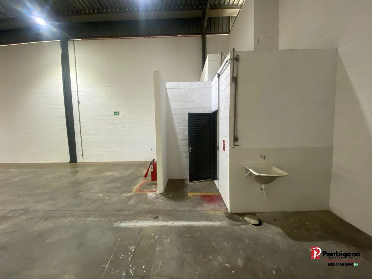Galpão Comercial no Setor Santa Genoveva - Foto 5