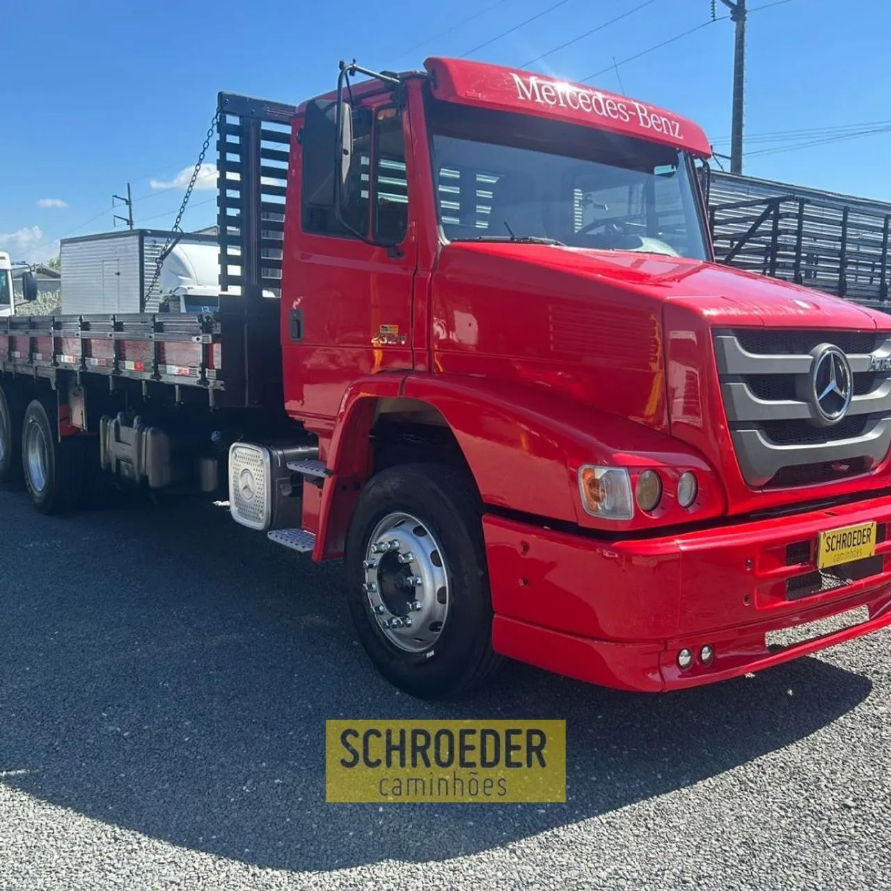 Mercedes Benz Atron 2324 - Foto 2