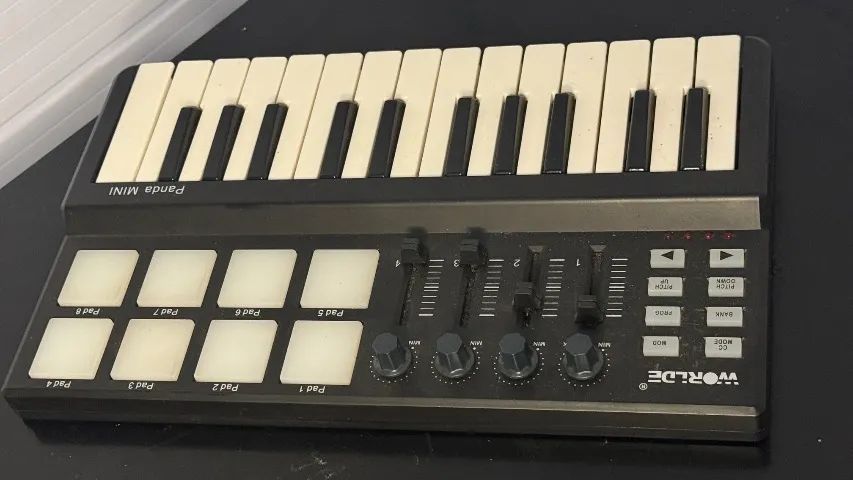 Teclado controlador  - Foto 2