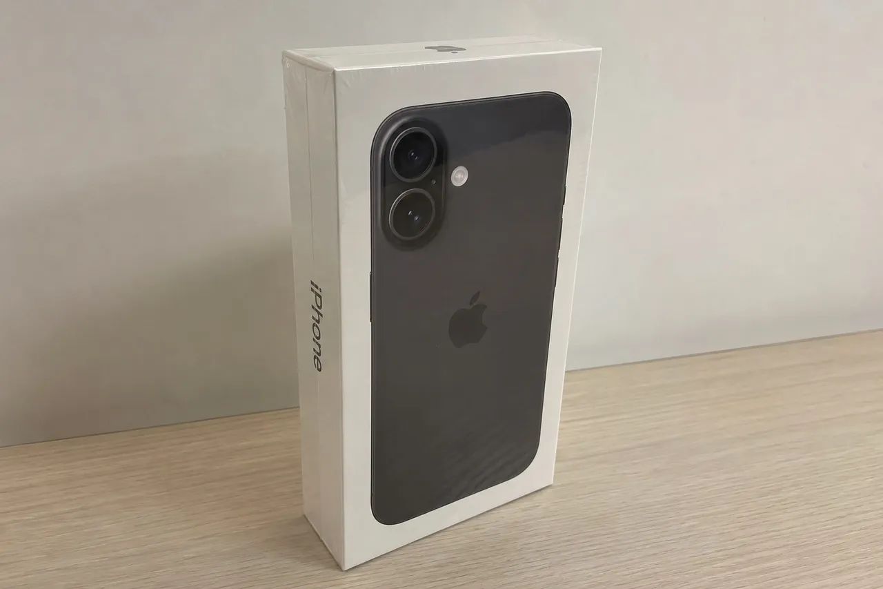 iPhone 17 256Gb novo lacrado - Preto - Celulares e Smartphones