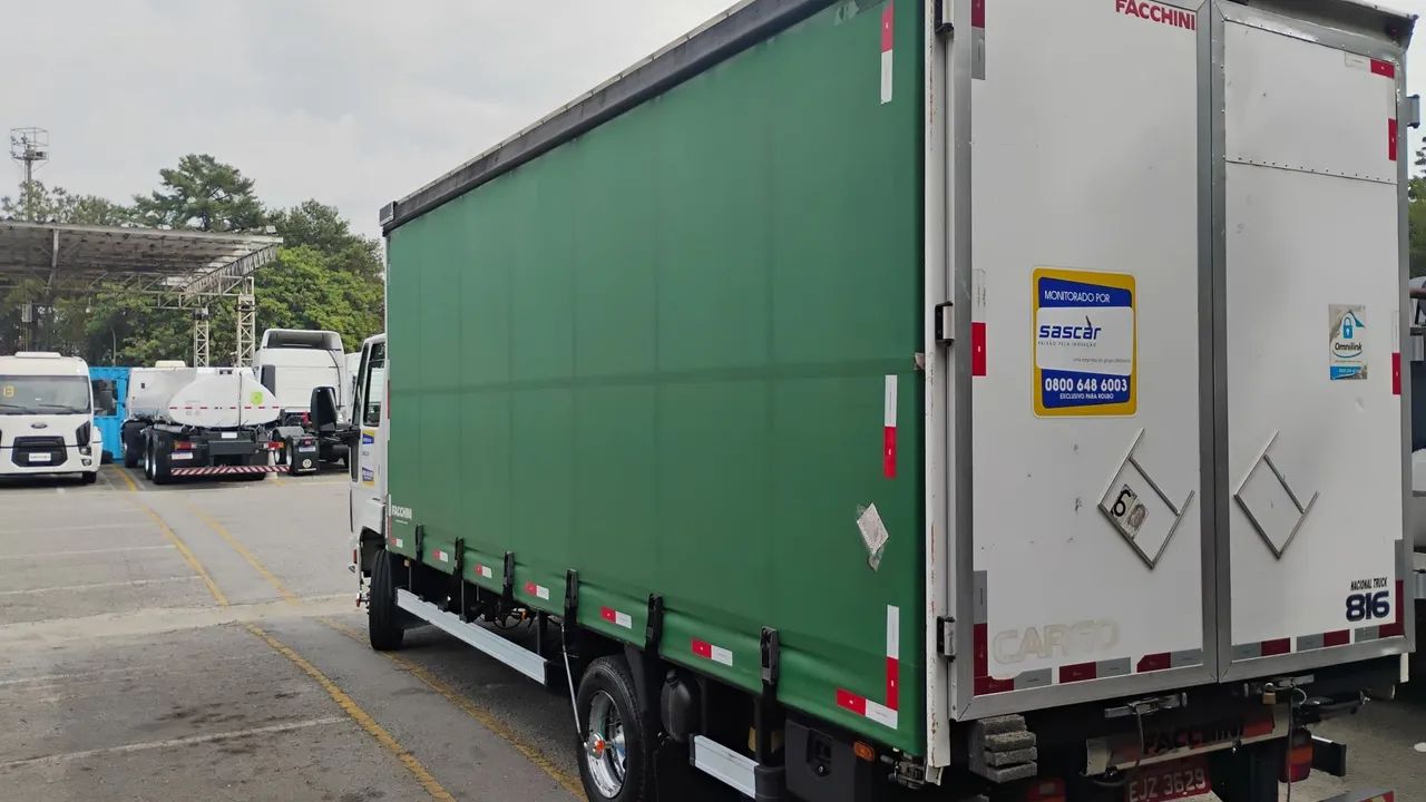 Cargo 816  - Foto 3