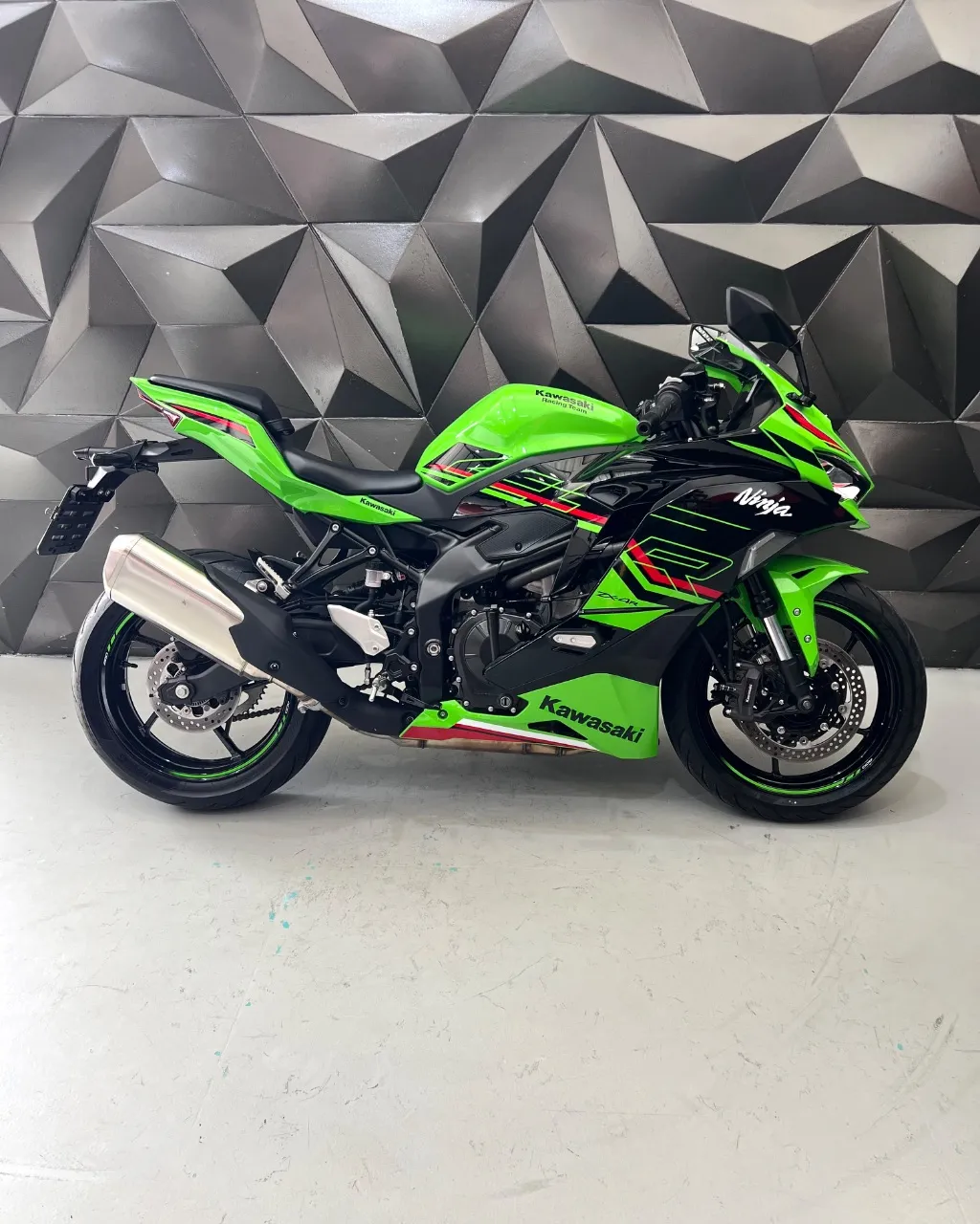 Motos Kawasaki Ninja Zx-4r no Brasil