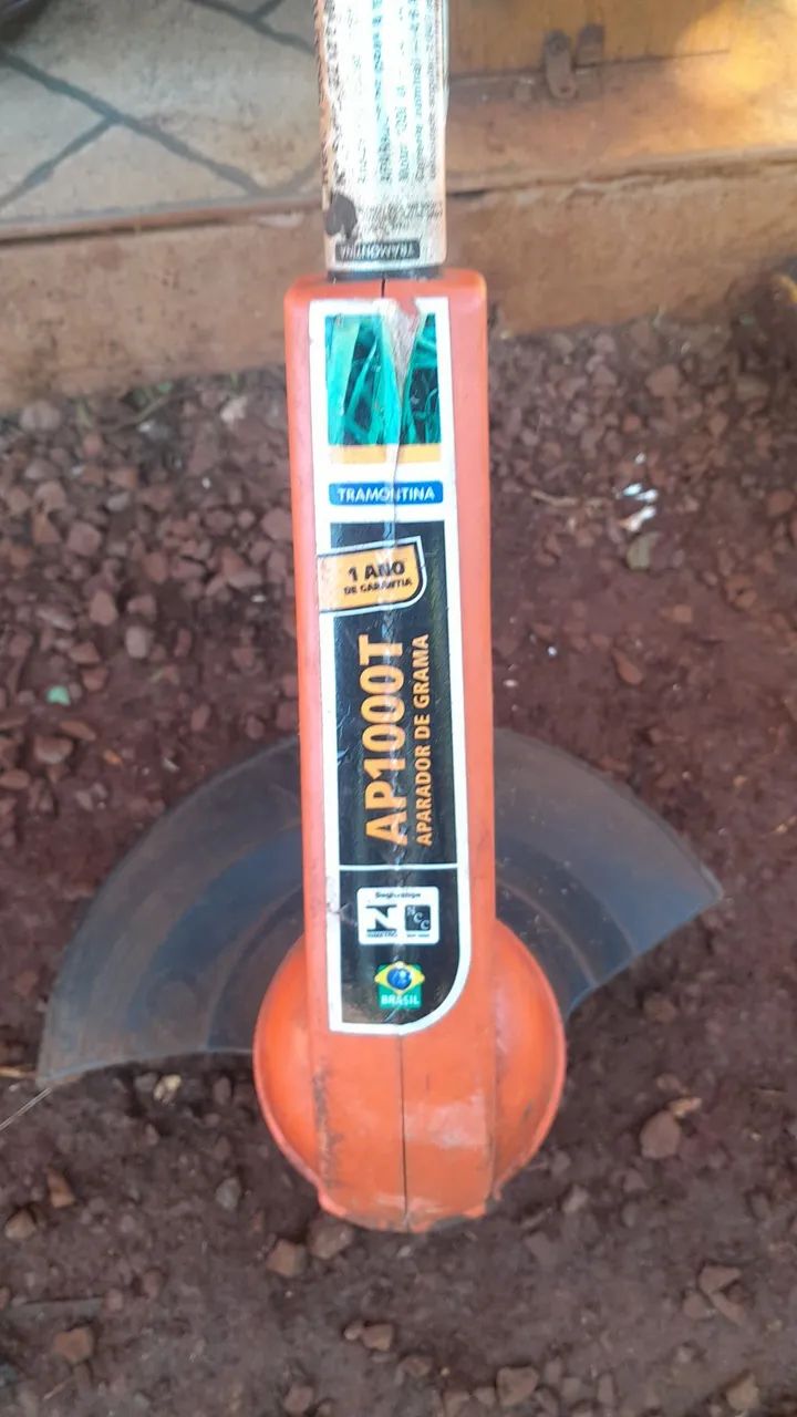 Vendo aparador de grama